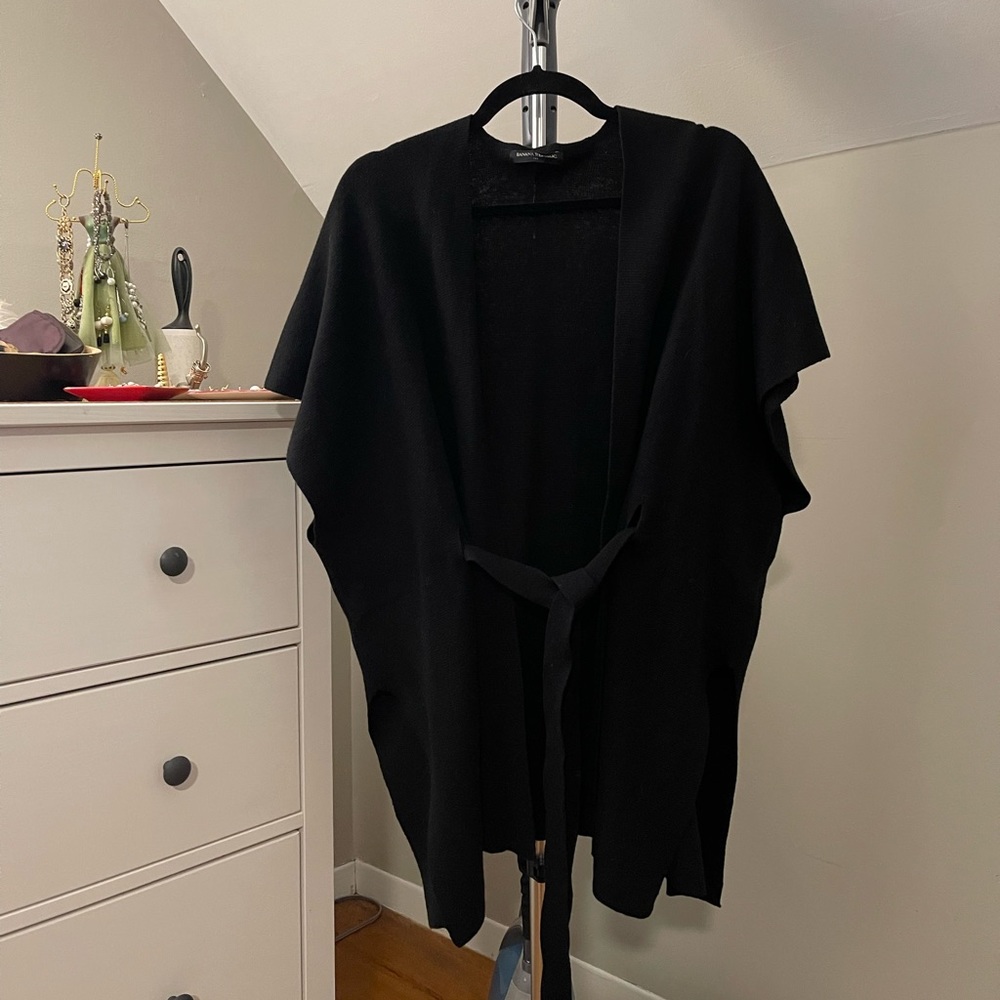 Banana Republic Factory's Tori Belted Knit Wrap